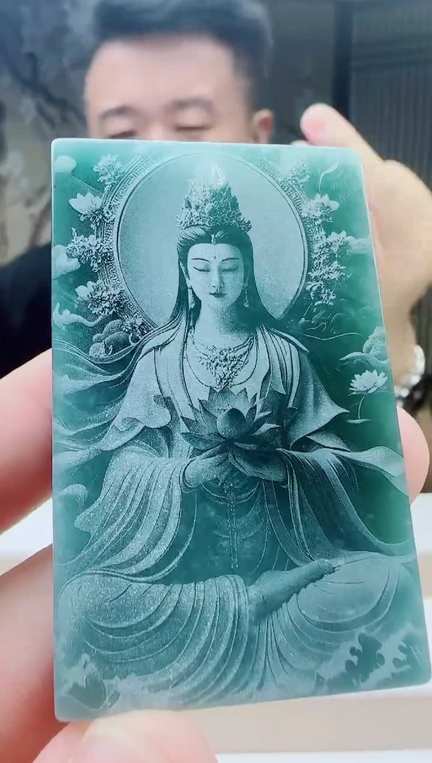 颈饰未镶嵌翡翠多样性发其一