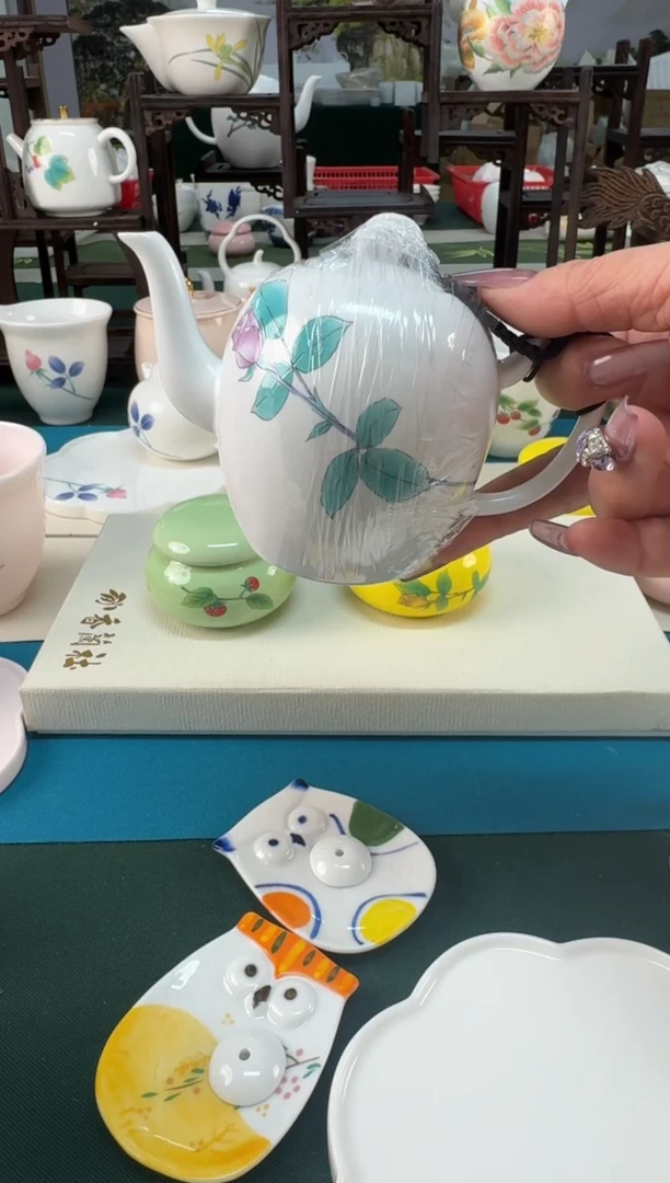 【闪购商品】瓷器 ······.......