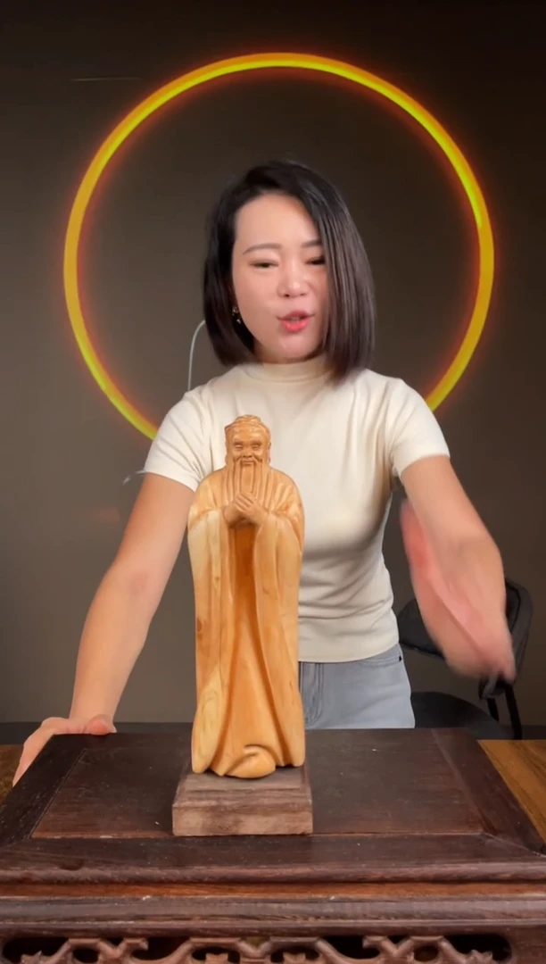 柏木（崖柏）手工摆件,先抢先得! 编号:56