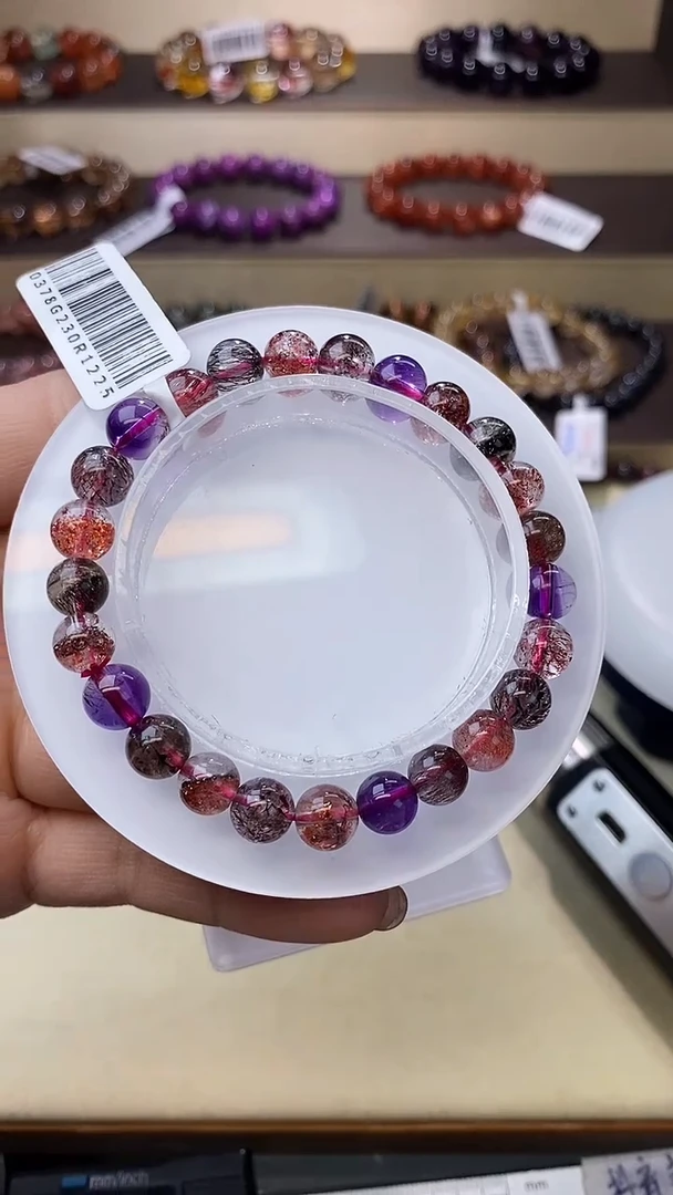 【闪购商品】水晶手链未镶嵌黑加仑超七7m+