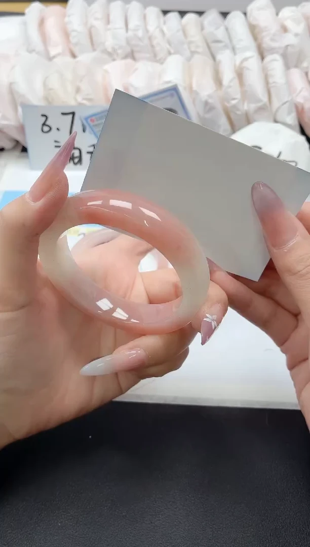 石英质玉手镯未镶嵌246/56