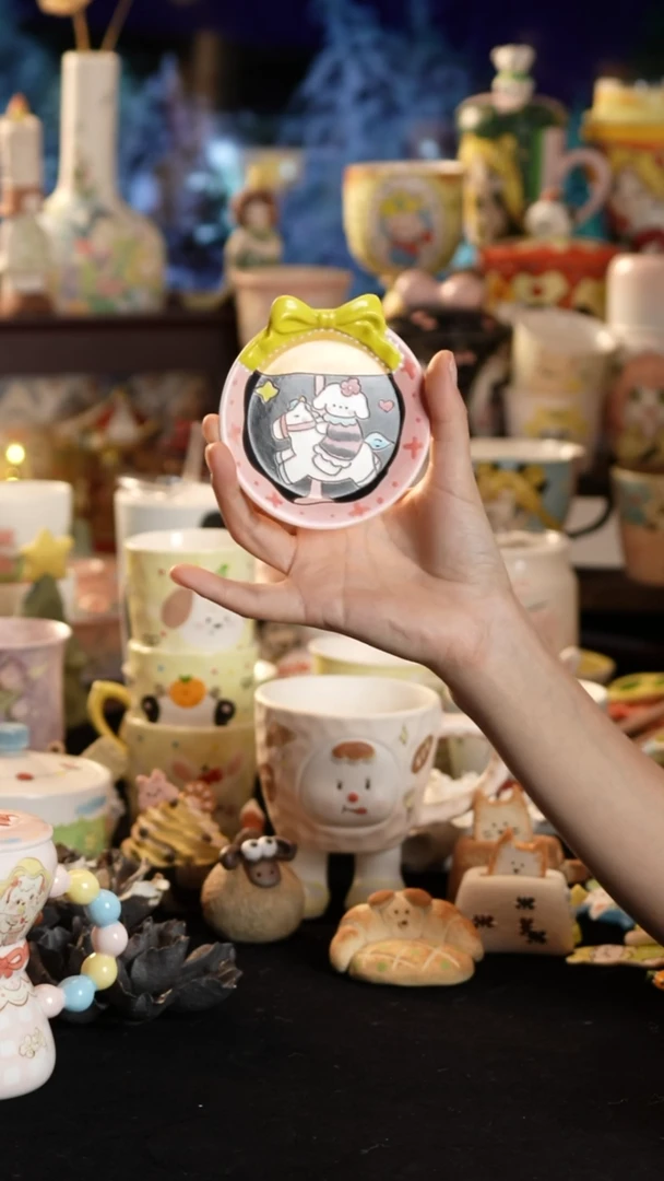 摆件陶景德镇釉下彩手绘设计师款陶瓷