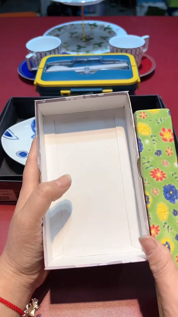 【闪购商品】瓷片00000000000000