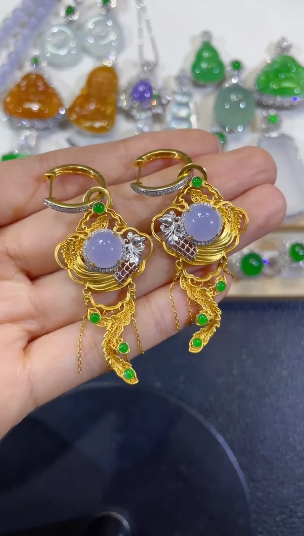 颈饰18K金镶嵌翡翠团购1