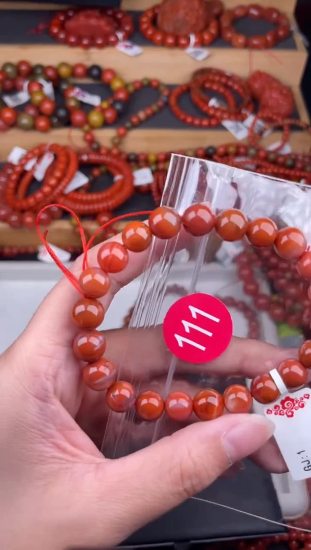 【闪购商品】南红玛瑙珠宝奇石未镶嵌111-8