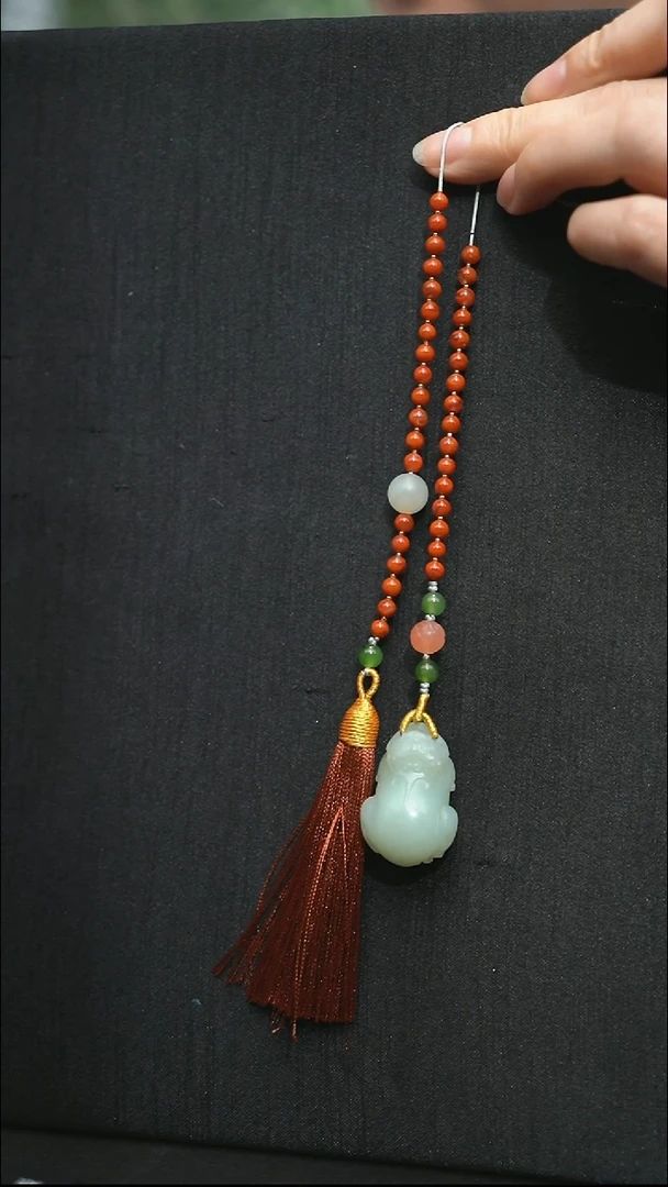 未镶嵌和田玉挂件未镶嵌 和田玉 挂件