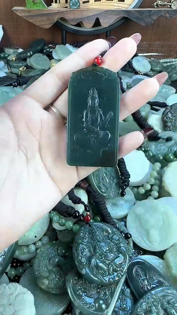 吊坠(不含链)未镶嵌和田玉1