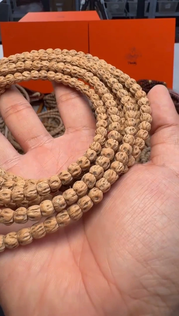 柏香籽/百香籽吊坠3858