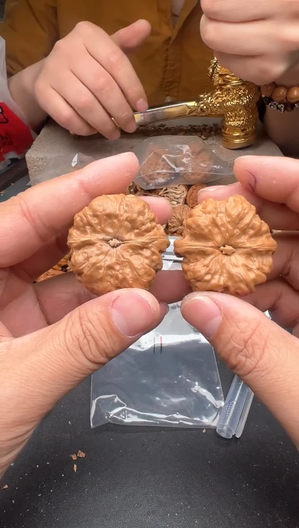 【闪购商品】桃核把件雷龙文玩11-40尺寸蛤蟆头有磕