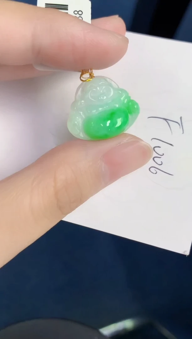 颈饰18K金镶嵌翡翠天然翡翠缅甸A货
