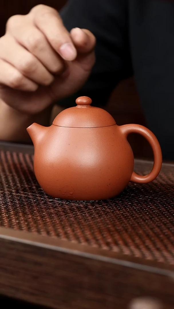 茶壶紫砂大红泥龙蛋
