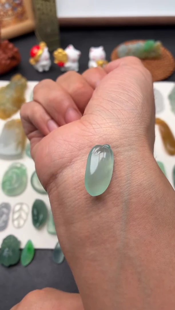 未镶嵌定制翡翠翡翠