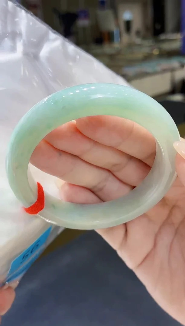 未镶嵌手镯翡翠翡翠手镯56