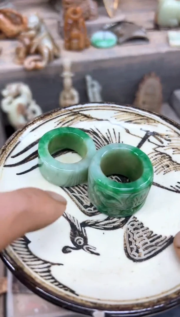 瓷片未**圣瓷器瓷器瓷器瓷器
