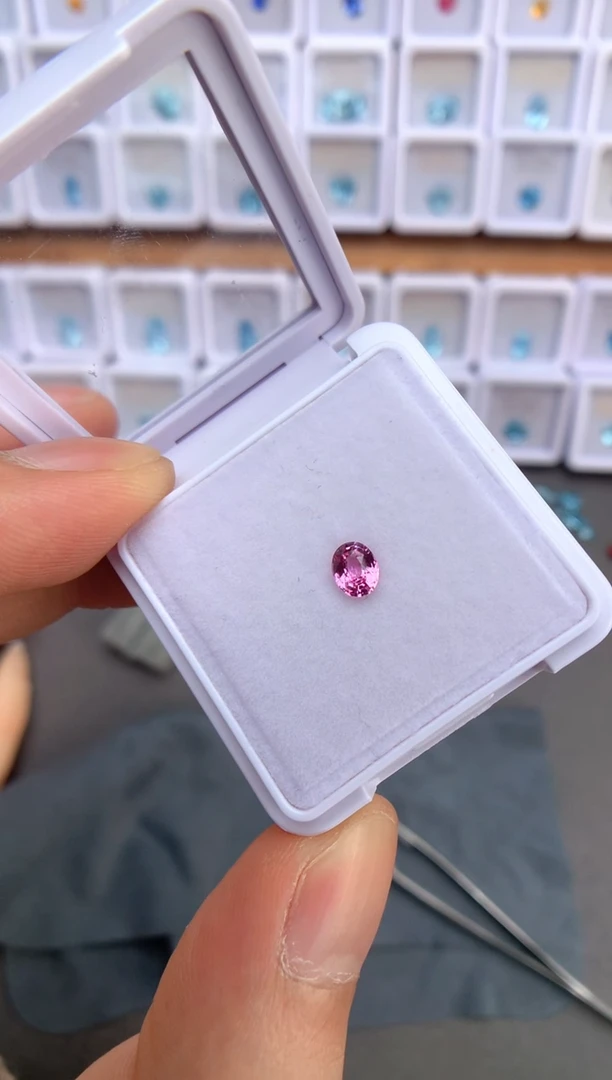 未镶嵌裸石定制蓝宝石0.54ct 粉蓝宝 无烧