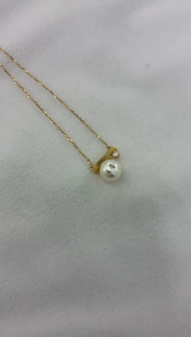 颈饰18K金镶嵌海水珍珠单钻平衡8.5