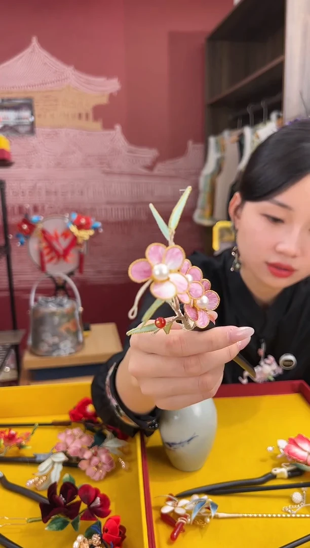 【闪购商品】刺绣非遗绒花（发饰）