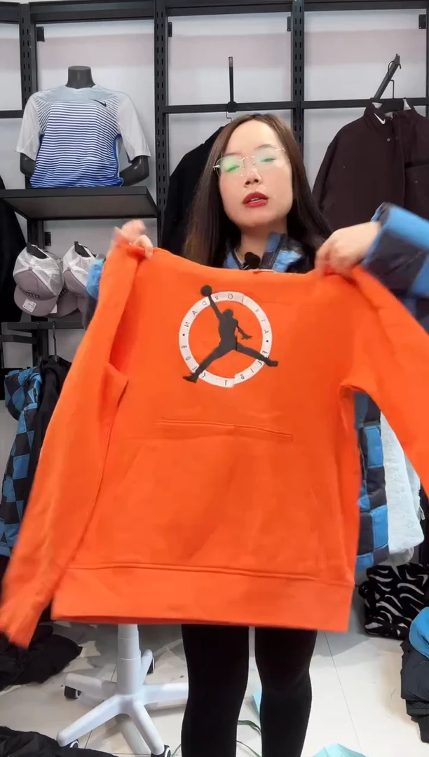 2407   编码  瑕疵直播间过款为准 尺码L