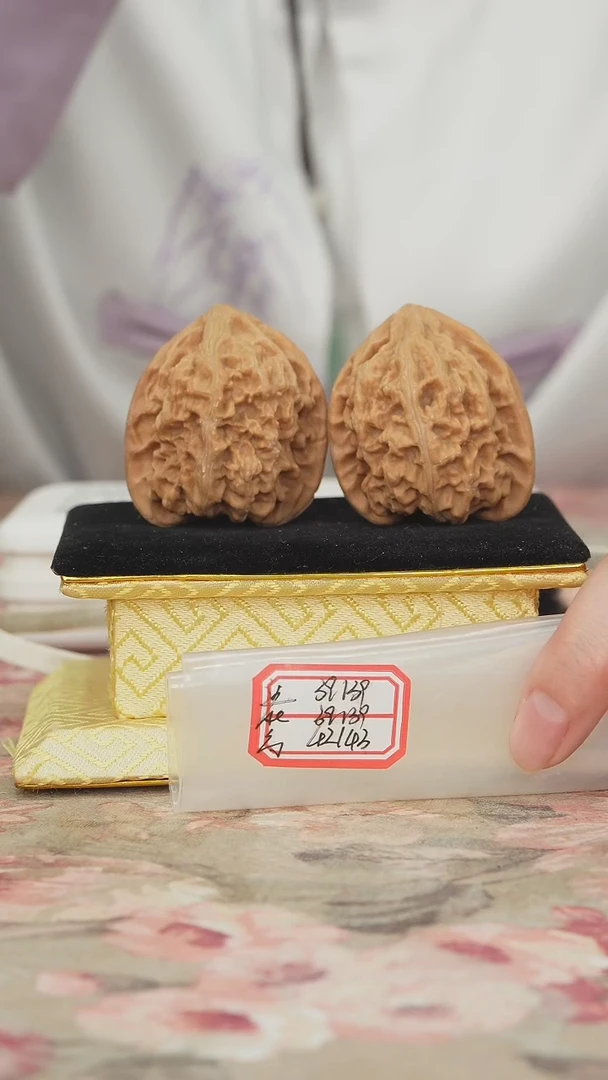把件文玩核桃马蹄