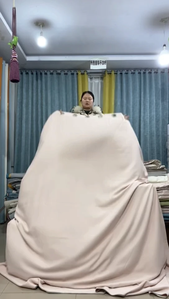 布成品窗帘       25