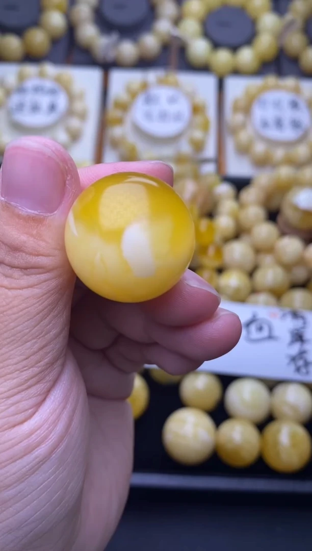 裸石琥珀未镶嵌 大小姐珠宝严选111