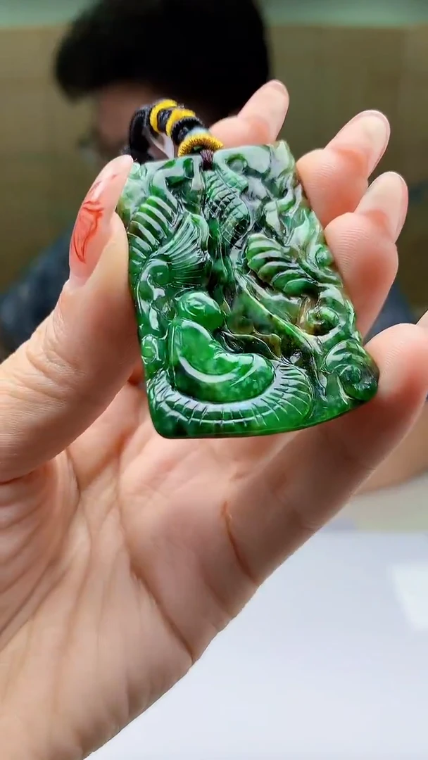 【闪购商品】定制翡翠未镶嵌4688ty-毛货挂件56