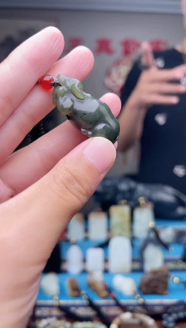 和田玉未镶嵌挂件1