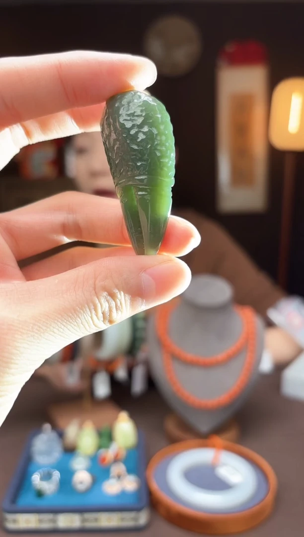 【闪购商品】和田玉y9抓钱未镶嵌-