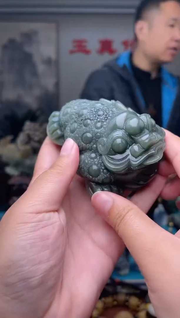 未镶嵌和田玉挂件1