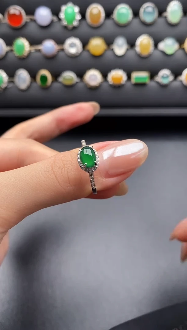 银S925镶嵌戒指翡翠一物一证一礼盒