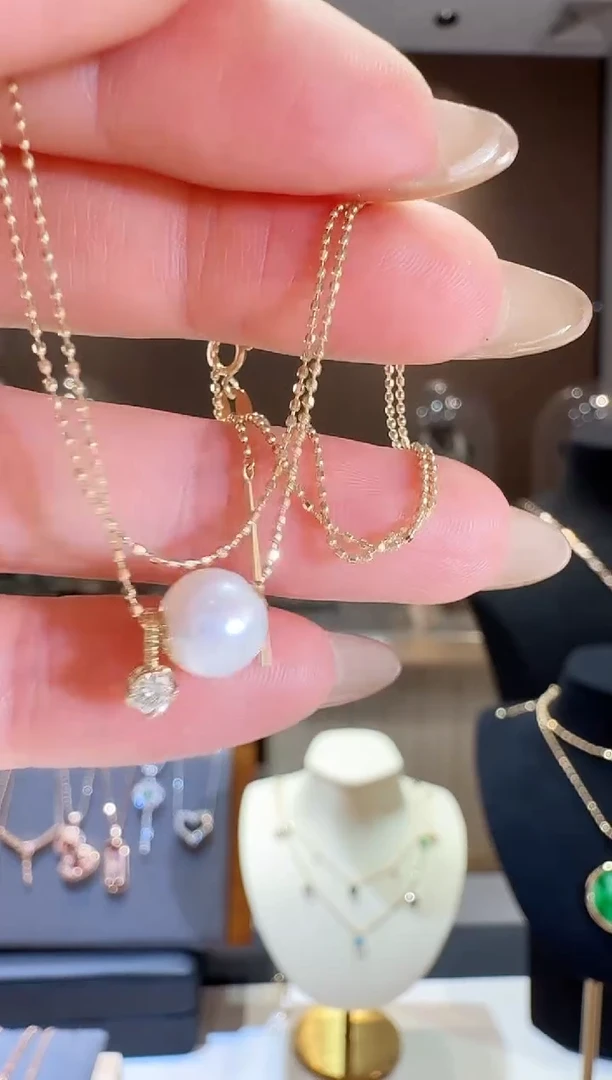 项链18K金镶嵌钻石10分钻石+珍珠+珠珠链