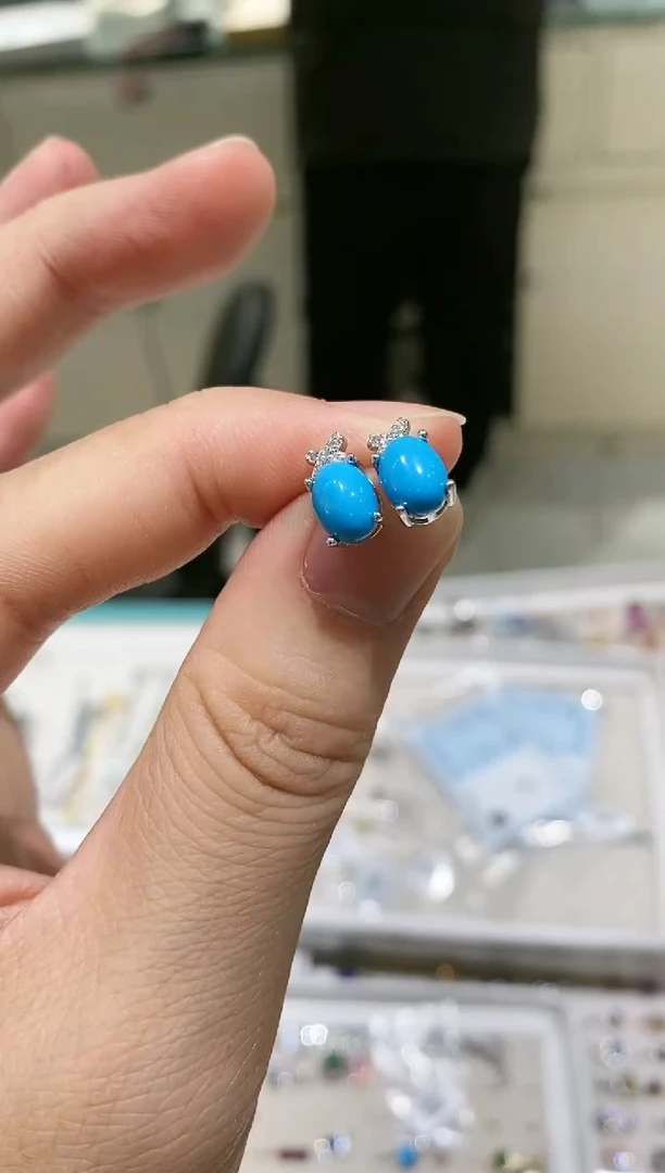 【闪购商品】蓝宝石耳饰银S925镶嵌耳饰