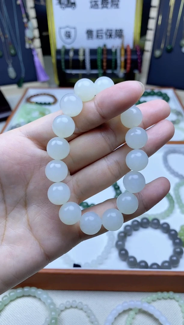 未镶嵌手链和田玉38
