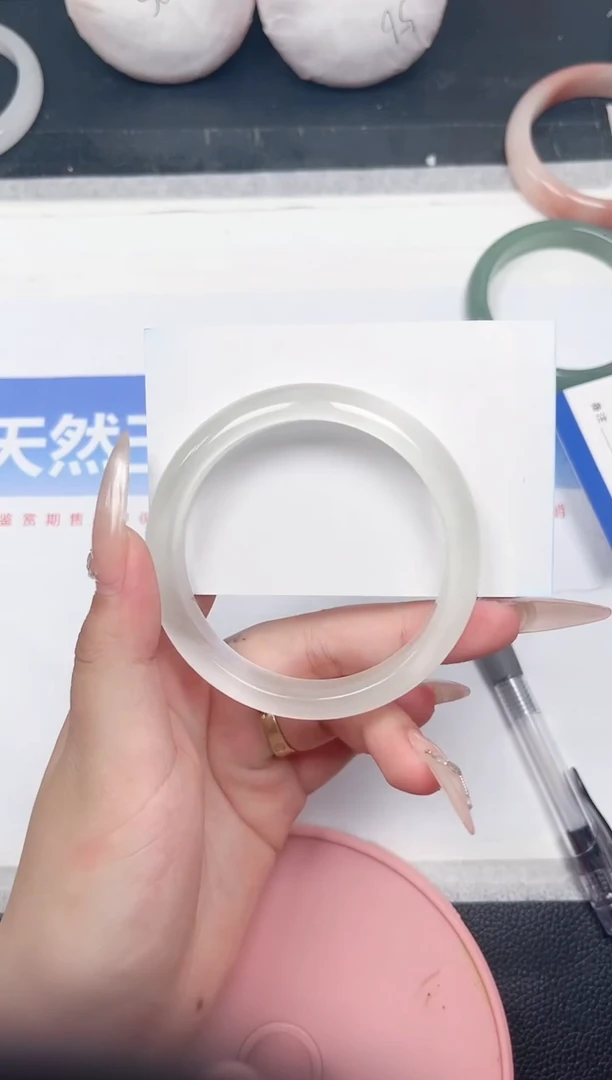 石英质玉手镯未镶嵌142-58.2