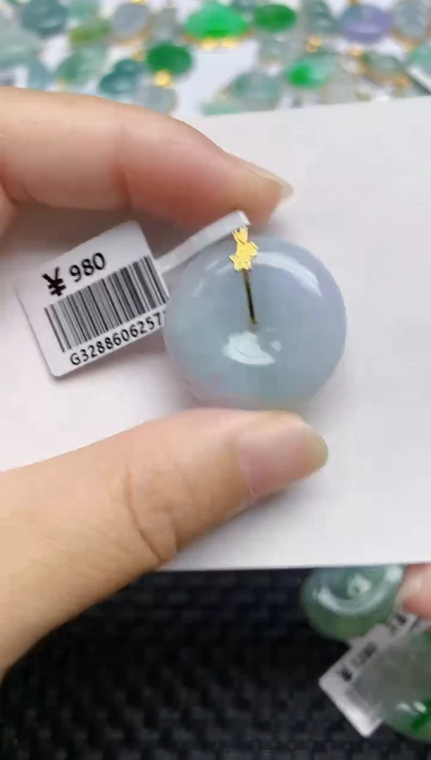 翡翠18K金镶嵌颈饰天然翡翠A货
