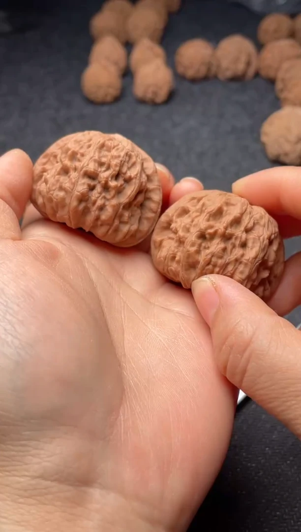 把件文玩核桃w175  凹底   43尺