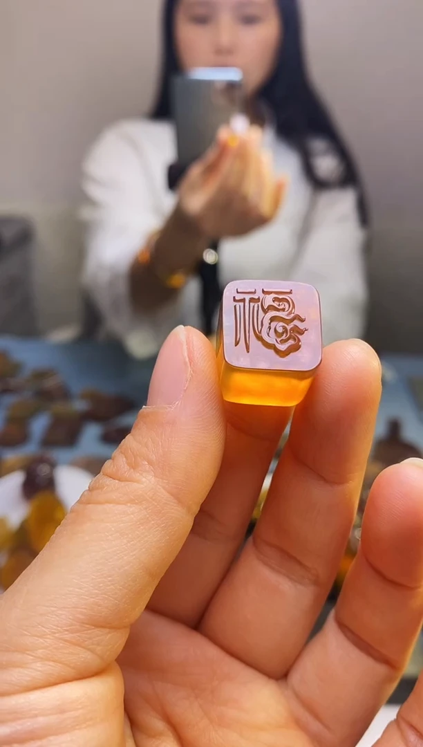 【闪购商品】琥珀颈饰未镶嵌SN6-55（鸿福）手机挂