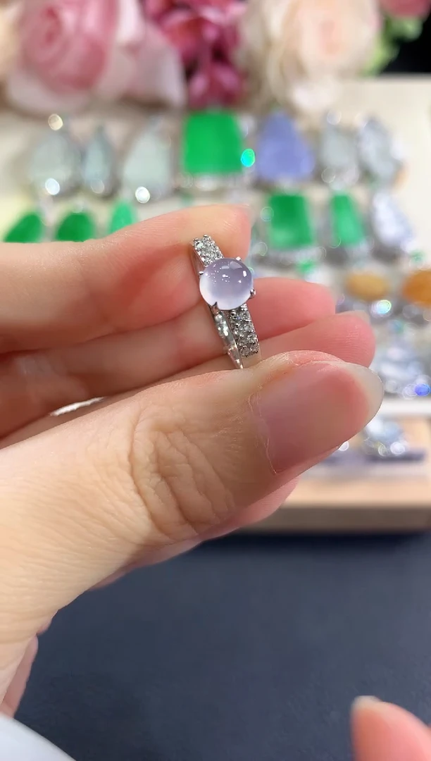 18K金镶嵌戒指翡翠d1