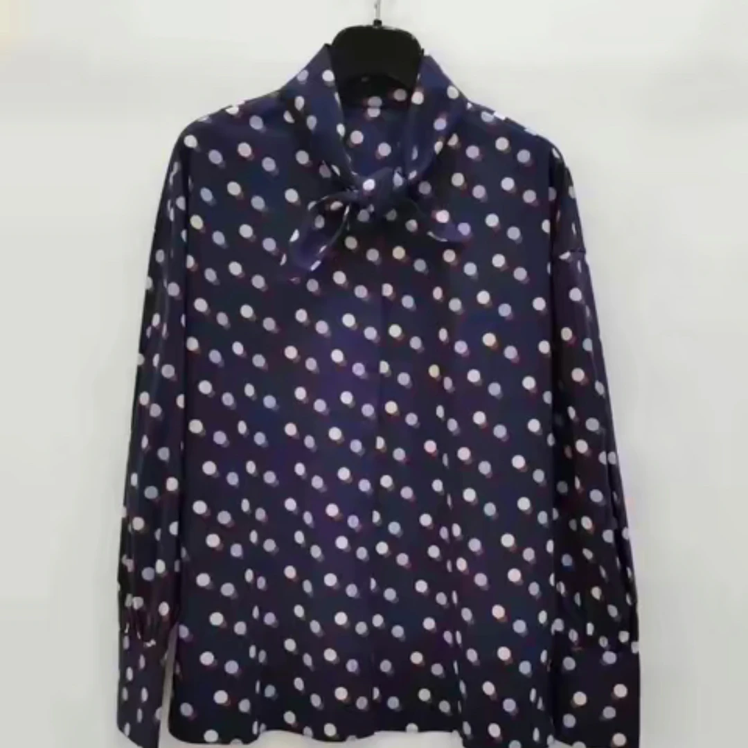 GIRDEAR/哥弟波点春季常规款宽松型极简风衬衫翻领 8300063