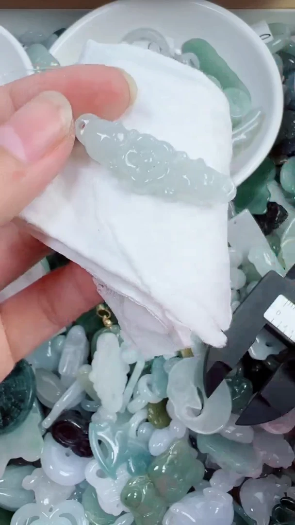 散珠翡翠736号链接，A货翡翠