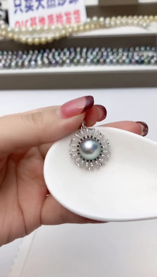 颈饰银S925镶嵌海水珍珠A95