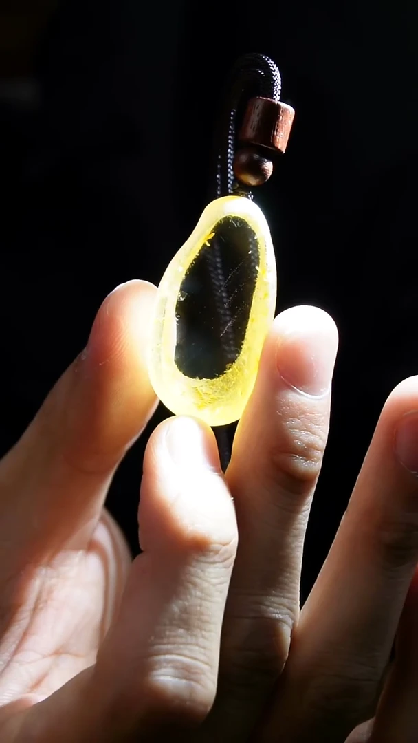 吊坠(赠链)未镶嵌水晶水晶