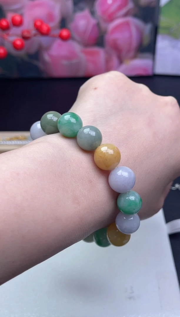 【闪购商品】翡翠挂件未镶嵌-多样性发其一