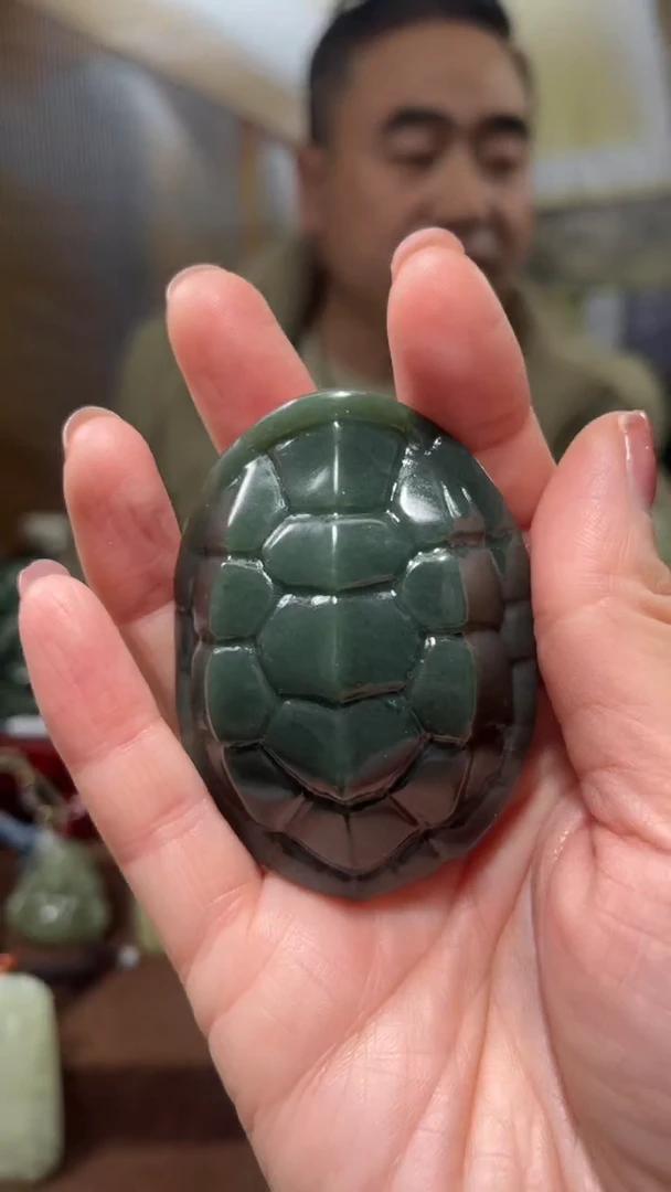 颈饰未镶嵌和田玉·