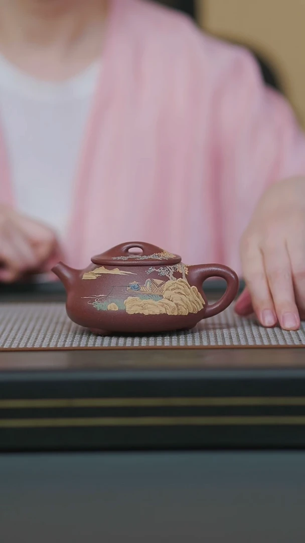 茶壶紫砂全手底槽清泥绘山水景舟230cc