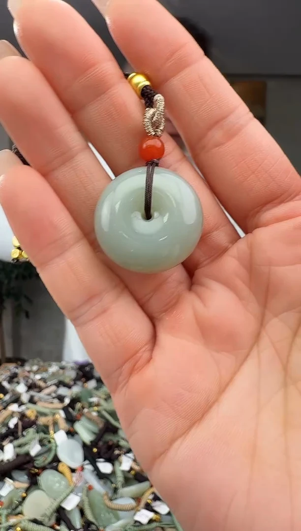 颈饰未镶嵌和田玉拍一发一多样性发货