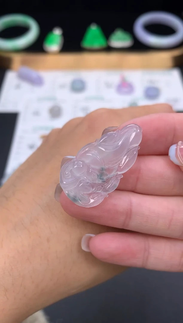 未镶嵌定制翡翠48小时鉴赏期 退货不扣服务费