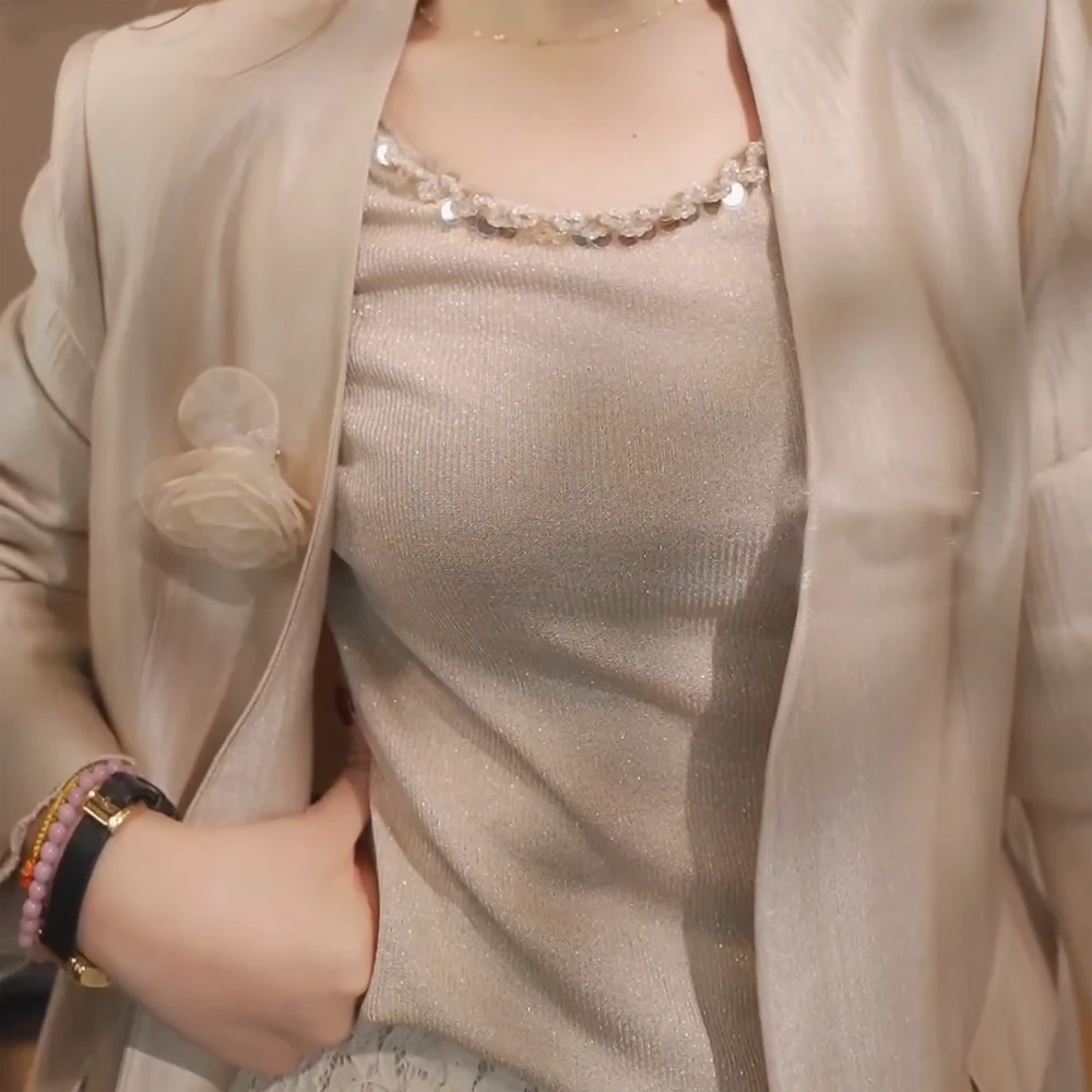 ”流玥“轻奢高级感钉珠针织衫女修身显瘦套头打底衫长袖上衣