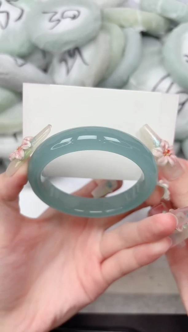 未镶嵌手镯石英质玉198-55