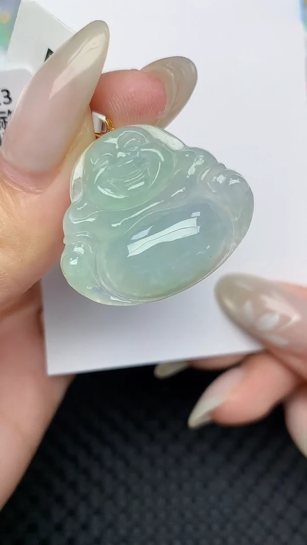 翡翠18K金镶嵌颈饰天然翡翠a货